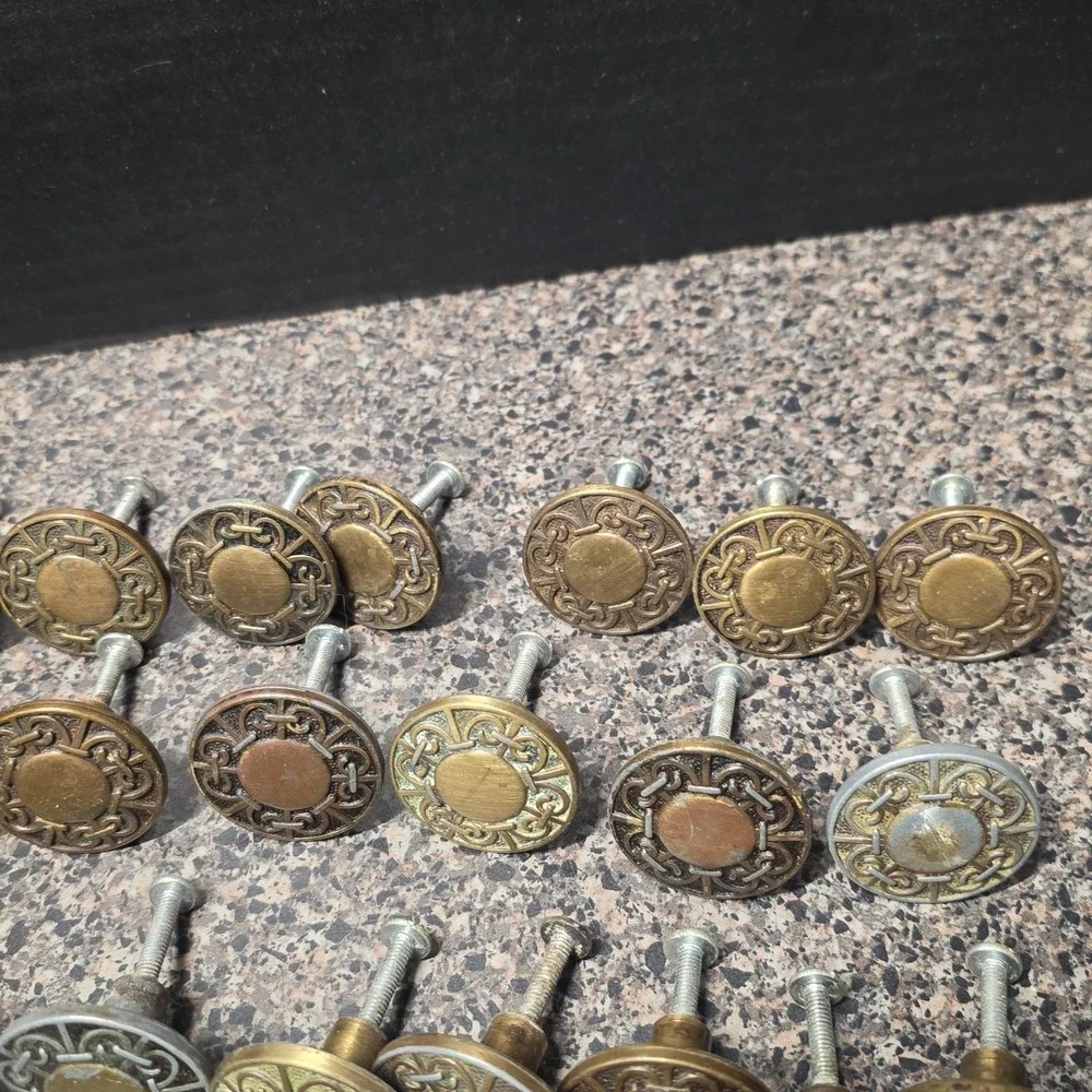 Vintage 1960s Amerock Carriage House Cabinet Knobs Lot Of 29 Mixed Finish 1-3/8